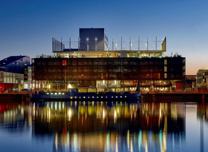 波爾多麗笙藍標飯店（近波爾多葡萄酒文化館）