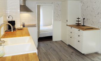 Manhem (Snd152) - Housity