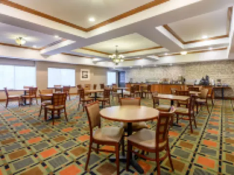 La Quinta Inn & Suites by Wyndham Longview North Hotels in Longview