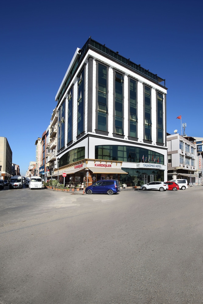 Taşköprü Hotel