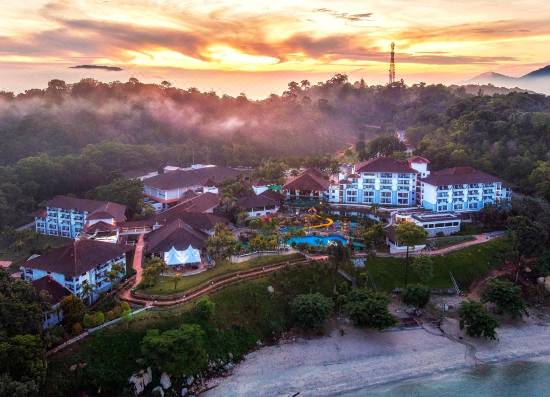 Swiss Garden Beach Resort Damai Laut Lumut 2021 Room Price Deals Review Trip Com
