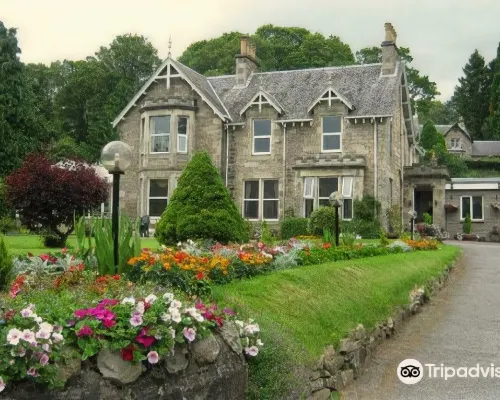 클레이모어 게스트 하우스와 아파트 피틀로크리 호텔