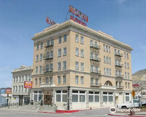 English Hotels in Tonopah