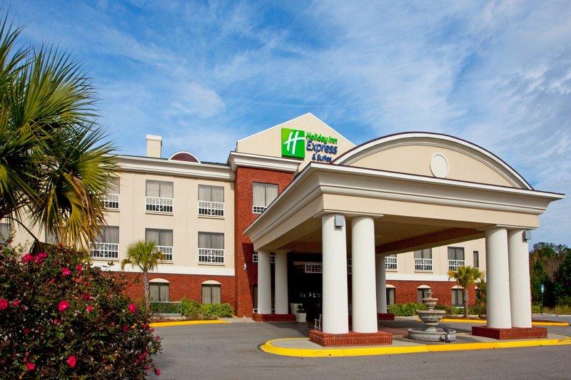 Holiday Inn Express Hotel & Suites Quincy I-10, an Ihg Hotel