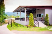 Lemon Chalet Kaeng Krachan Resort Hotels in Kaeng Krachan