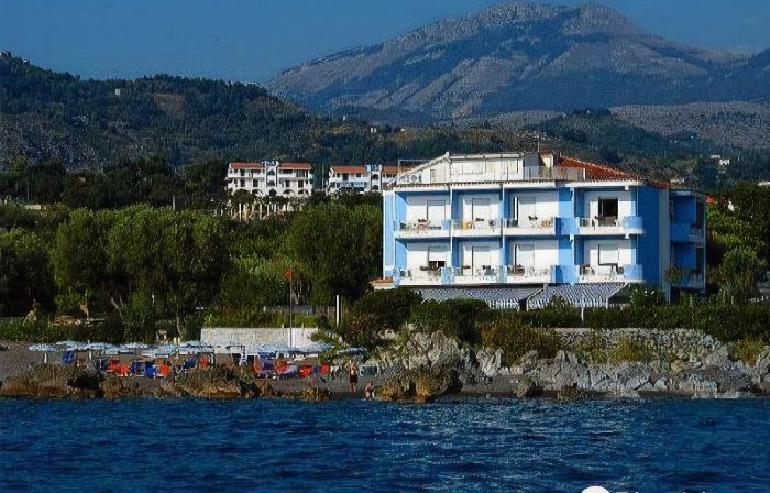 Beach Hotel Terracotta