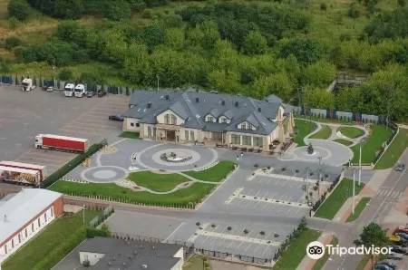 Hotel Aleksandria Отели в г. Седльце