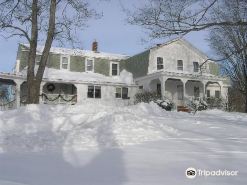 Maple Hill Farm Inn