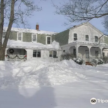 Maple Hill Farm Inn