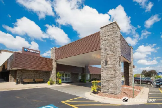 Wyndham Chicago O'Hare