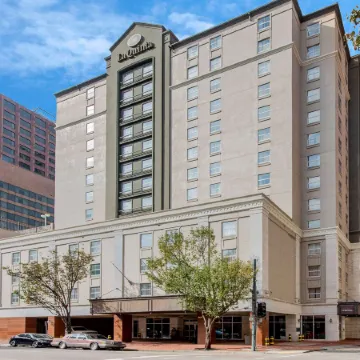 La Quinta Inn & Suites by Wyndham New Orleans Downtown