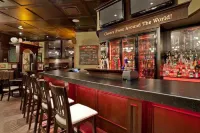 Holiday Inn VANCOUVER AIRPORT- RICHMOND by IHG - bar