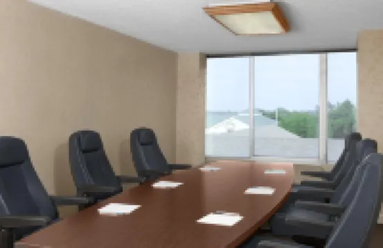 Four Points by Sheraton Kansas City Airport