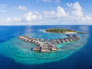 The St. Regis Maldives Vommuli Resort