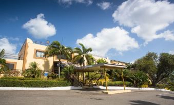 Cara Hotels Trinidad