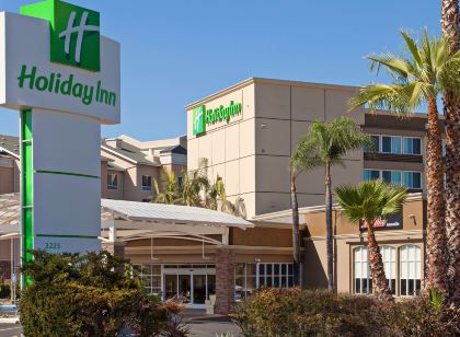 Holiday Inn West Covina, an IHG Hotel