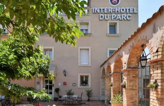 阿維尼翁東部公園原生酒店