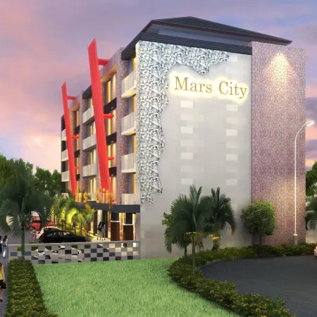Mars City Hotel Отели рядом с достопримечательностью «Пляж Пенджембак»