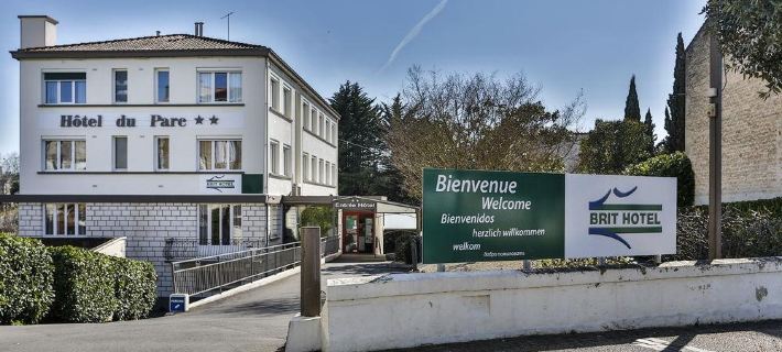 Brit Hôtel du Parc Niort Centre-Parking Gratuit Hotels in Niort