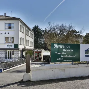 Brit Hôtel du Parc Niort Centre-Parking Gratuit