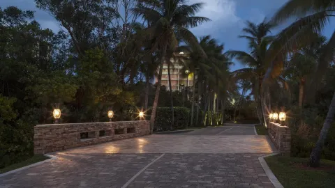 Jupiter Beach Resort & Spa in Jupiter