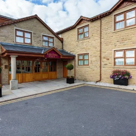 Red Hall Hotel
