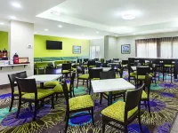 La Quinta Inn & Suites by Wyndham New Braunfels Hotels in Comal County