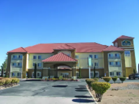 La Quinta Inn & Suites by Wyndham Deming デミングのホテル