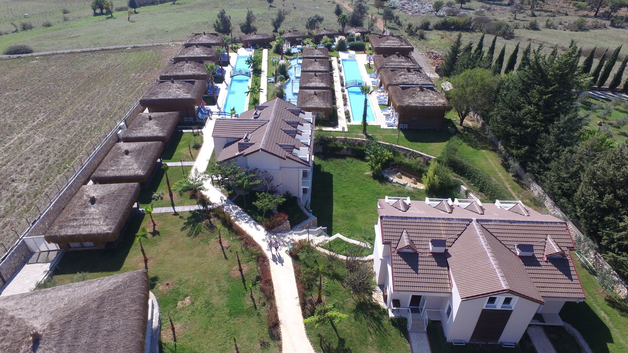 Sahra Su Holiday Village & Spa