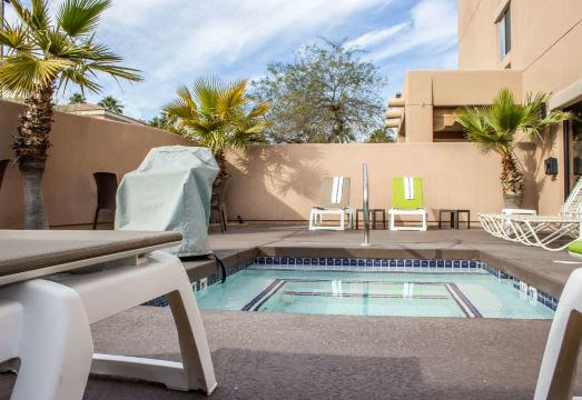 4. 페어필드 바이 ..