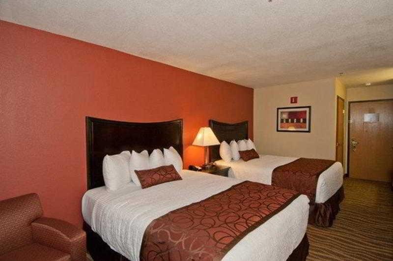 Best Western Plus Corning Inn