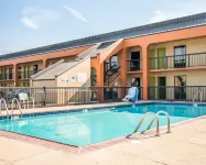 이코노 로지 인 앤 스위트 - 잭슨