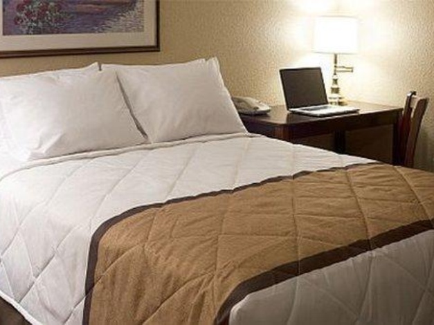 Extended Stay America Suites - Wichita - East
