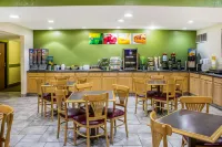 Quality Inn Newton at I-80