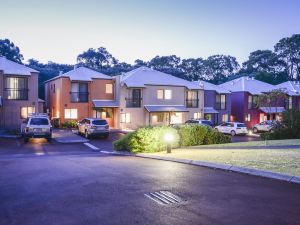 Leeuwin Apartments