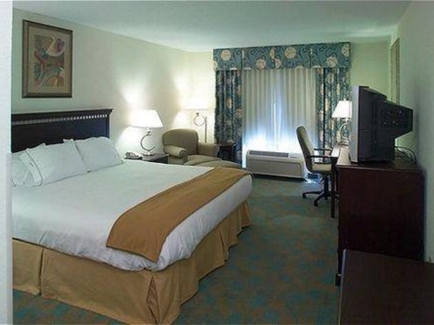 Holiday Inn Express Hotel & Suites Altoona-Des Moines, an Ihg Hotel