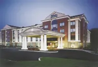 Holiday Inn Express & Suites Drayton Valley Hotels in Drayton Valley