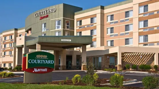 Courtyard Muncie at Horizon Convention Center