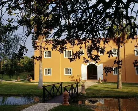 Octant Vila Monte Hotels in Moncarapacho
