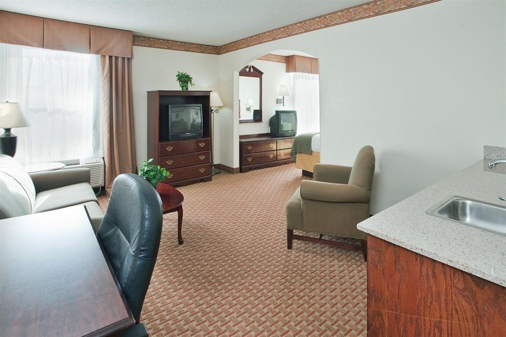 Holiday Inn Express Hotel & Suites Wilson - Hayes Place, an Ihg Hotel