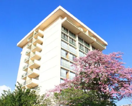 Courtleigh Hotel & Suites Hotels in Kingston