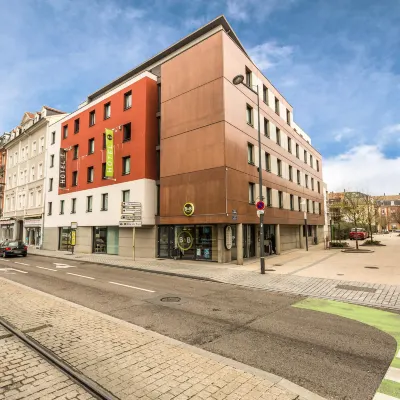 B&B Hotel Mulhouse Centre Hotels near Train City