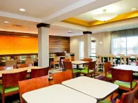 Fairfield Inn & Suites San Francisco Airport/Millbrae Hotéis em Millbrae