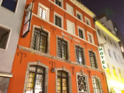 Hotel Ahl Meerkatzen Hotels near Great St. Martin Church