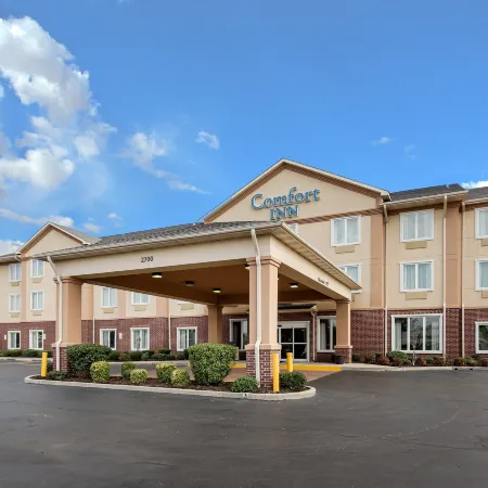 Springplace Inn & Suites