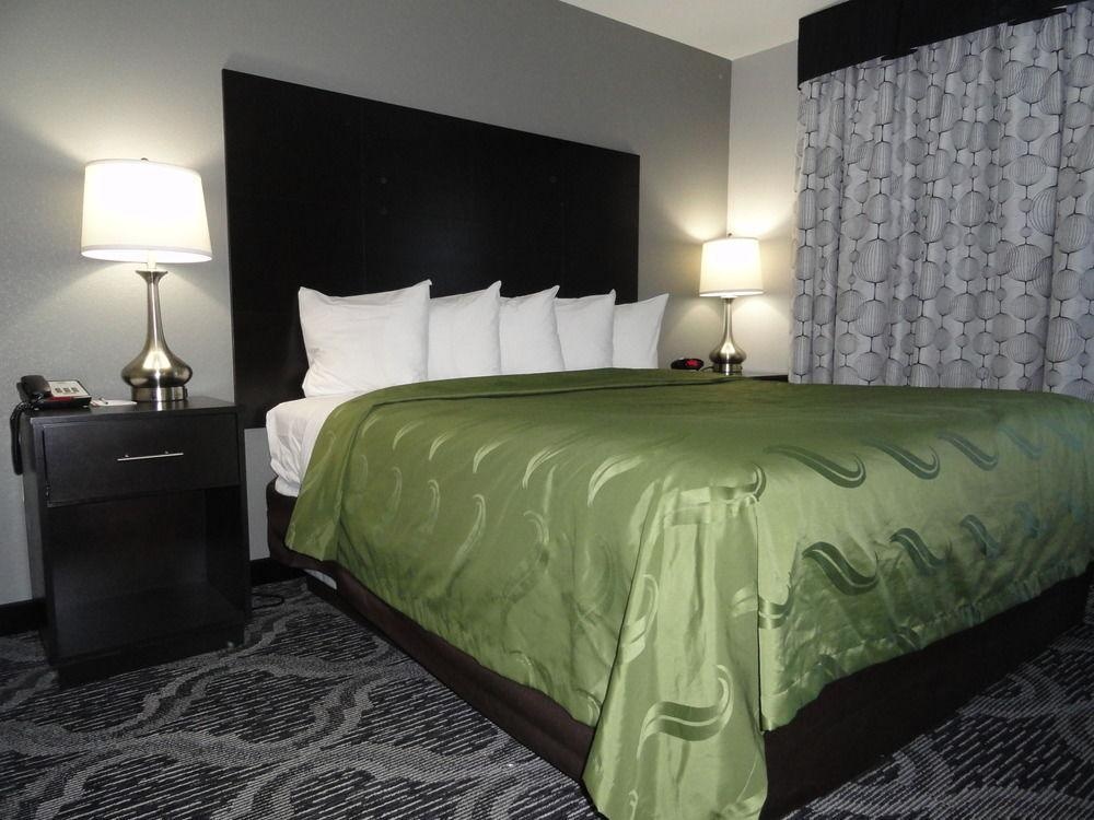 Quality Suites Pineville - Charlotte