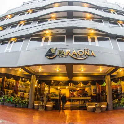 Faraona Grand Hotel Hoteles cerca de Mercado Indio