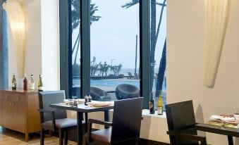 Novotel Mumbai Juhu Beach