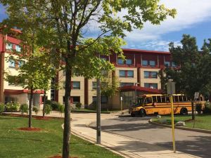 Residence & Conference Centre - Oakville