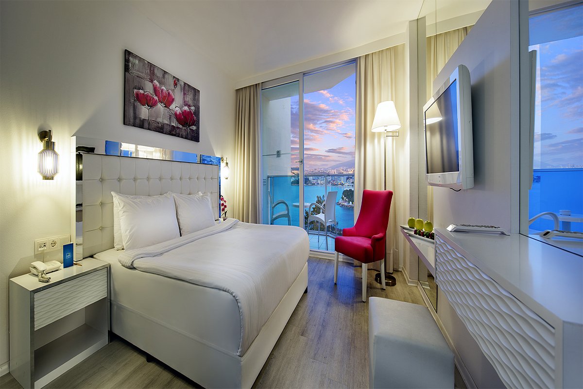 Le Bleu Hotel & Resort Kusadasi - Ultra All Inclusive